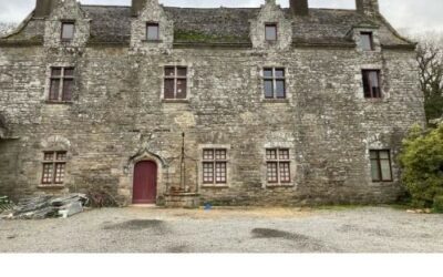 Rénovation d’un château du 14ème siècle à Limerzel